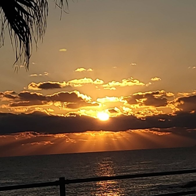 宮崎日南海岸の初日の出🆕🌄です