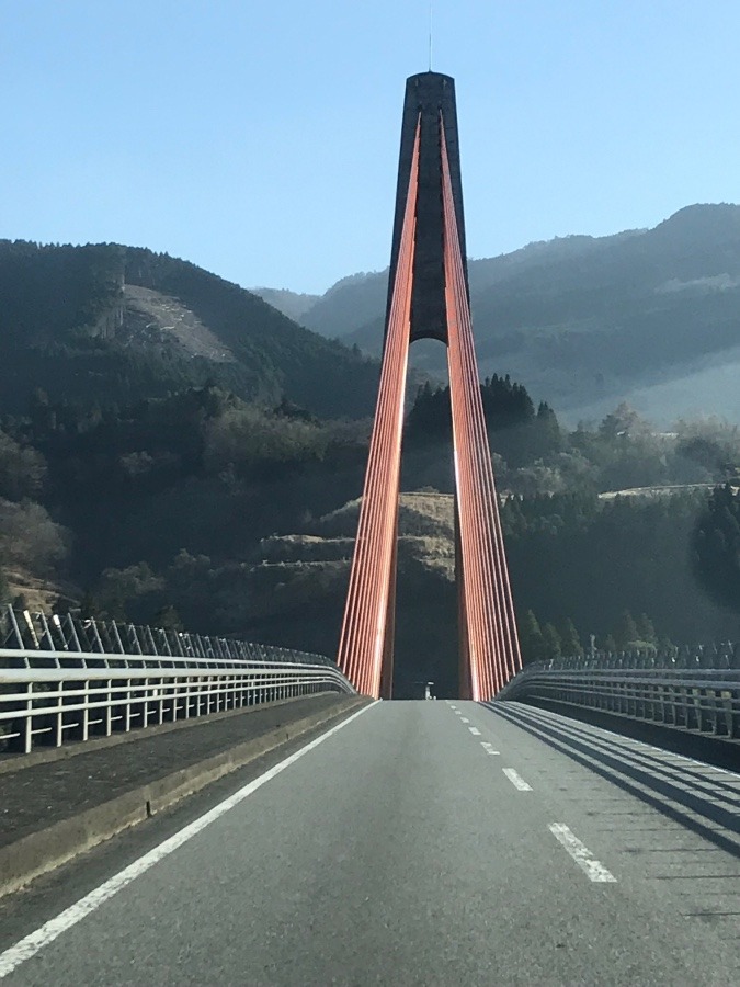 寒い、綺麗、矢部の橋❣️