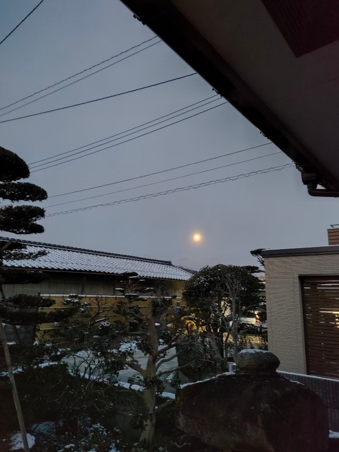 🌝今朝の満月🌕