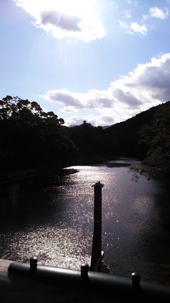 伊勢神宮五十鈴川