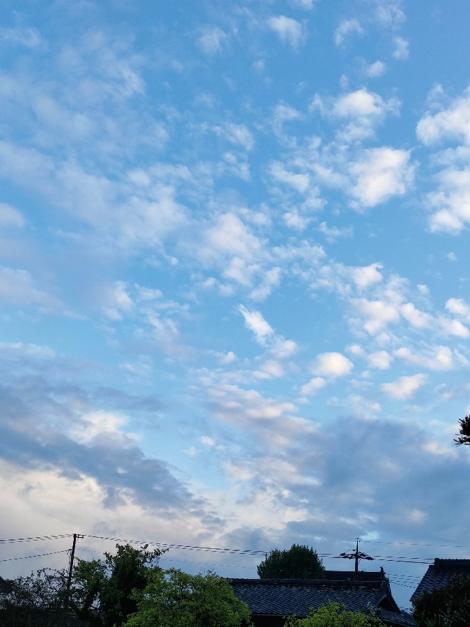 4月21日18:20の空