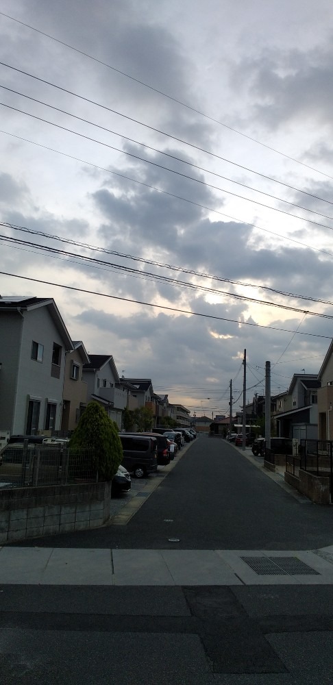 今朝の空(　(1）