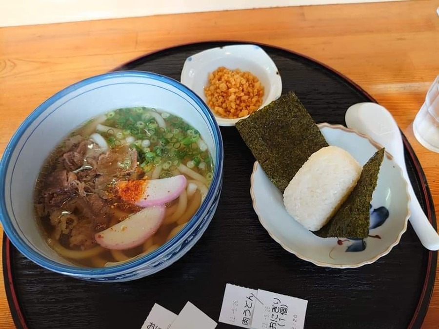 あかふじうどん定食