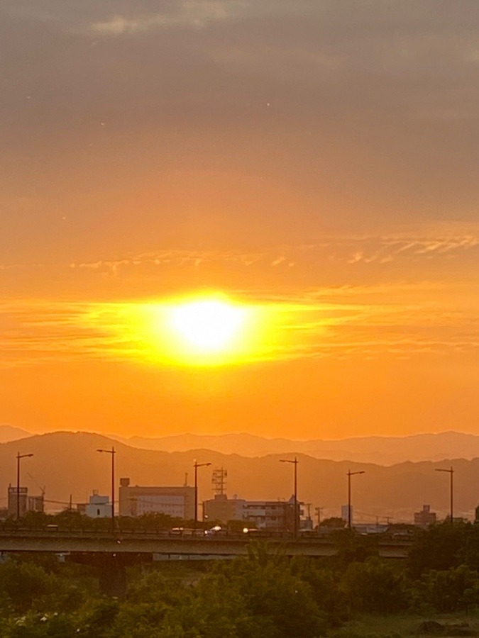 夕陽🌇＆龍雲🐉