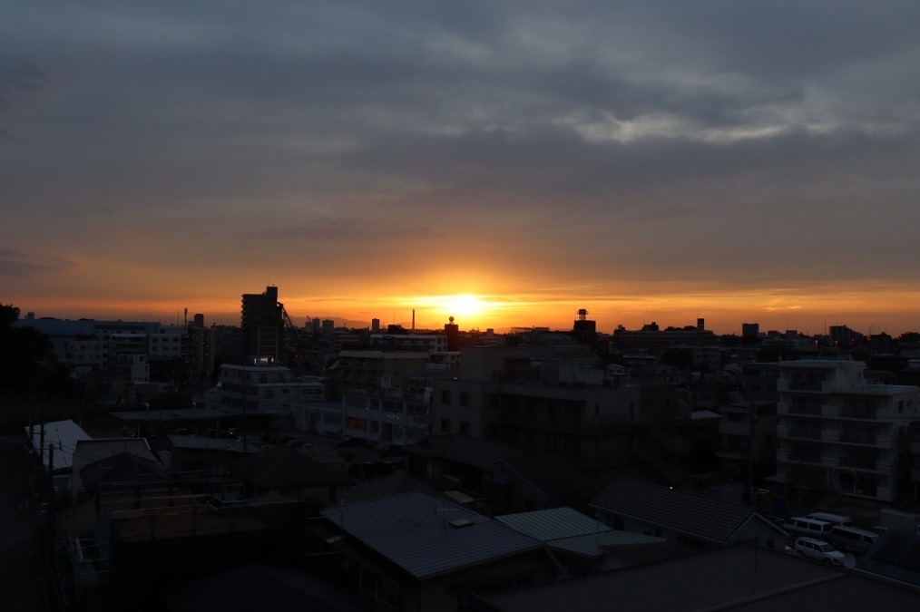 夕日