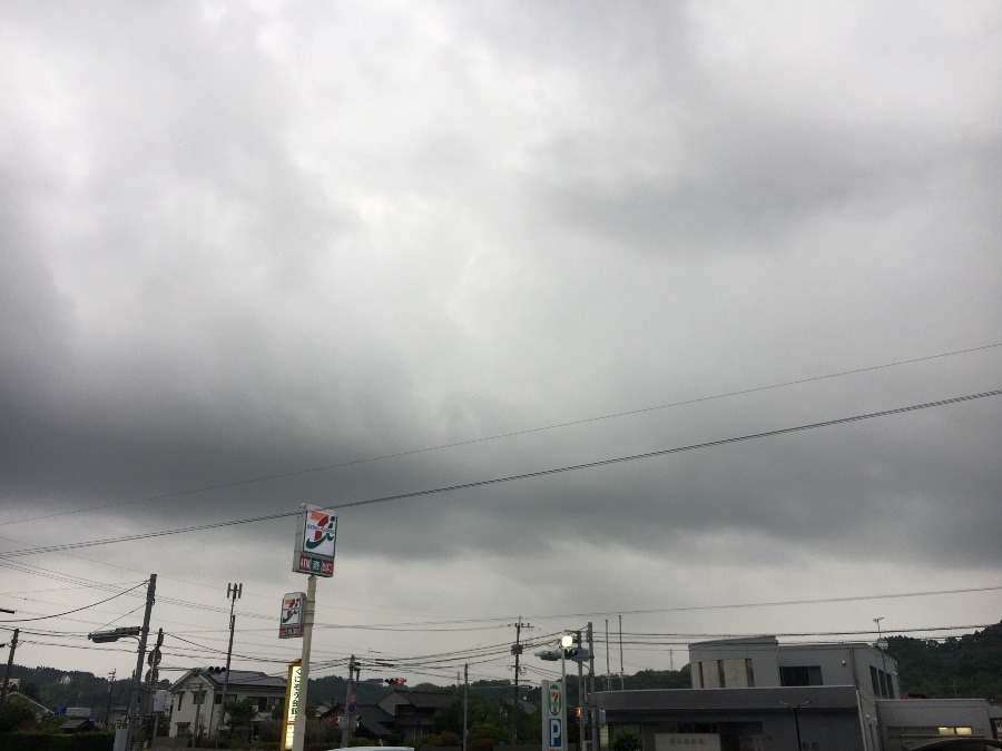 ⭕️空部→   雲さん、雨さん‼️  今日もお疲れさま〜❣️（≧∇≦）31.