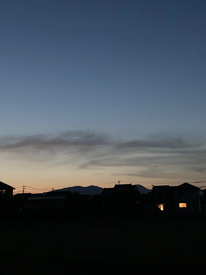 20時の空