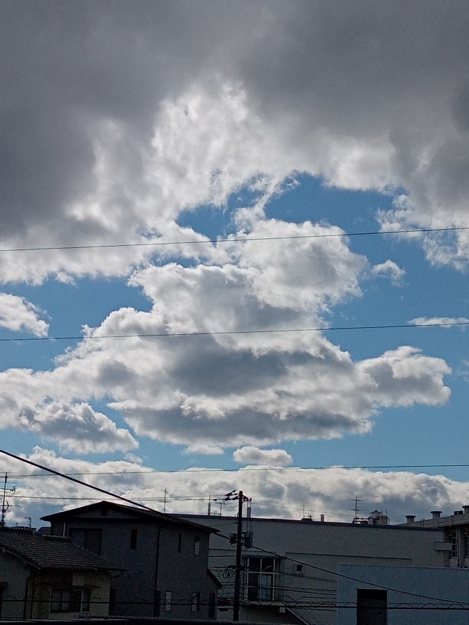 現在の空☀️　16:30　①