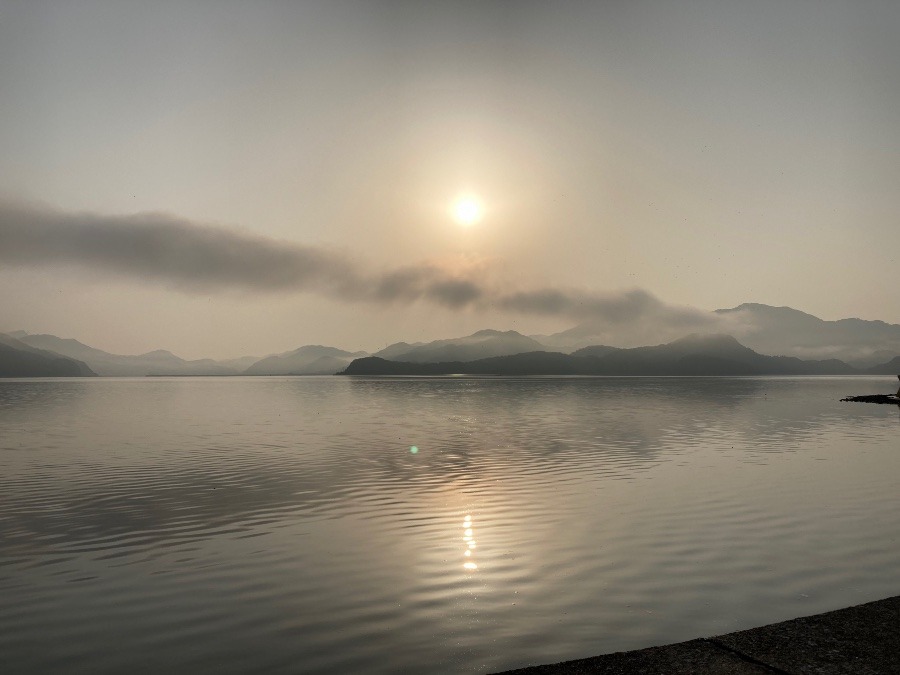 幻想的な海