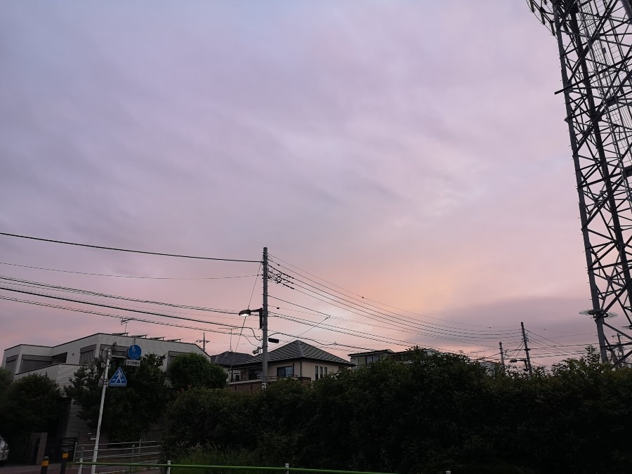 午前４時４５分✨　府中市　西の空