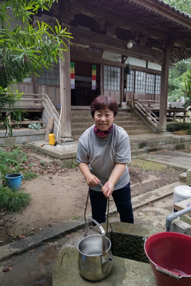 お寺の掃除🍀