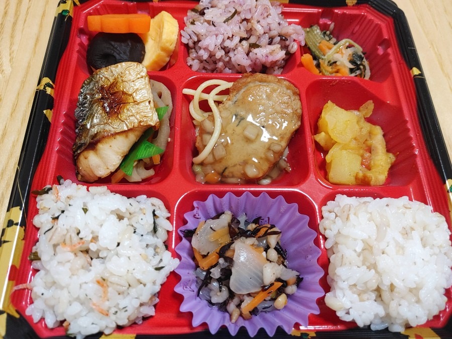 管理栄養士の彩り弁当🍱🍴😊