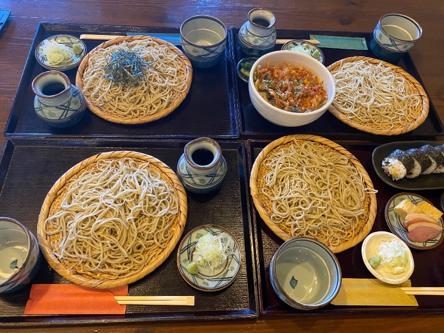 夏日は蕎麦がうまい。