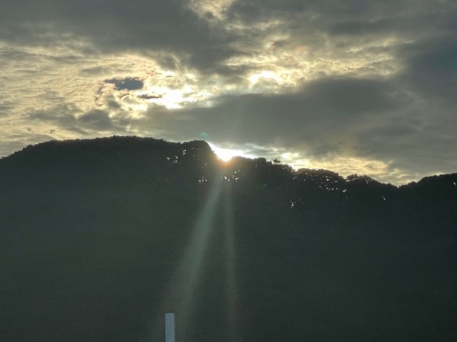 昨日の空19時頃