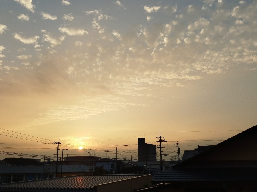 都城市（2022/9/29）今朝は晴れてます😊❗（東の空）