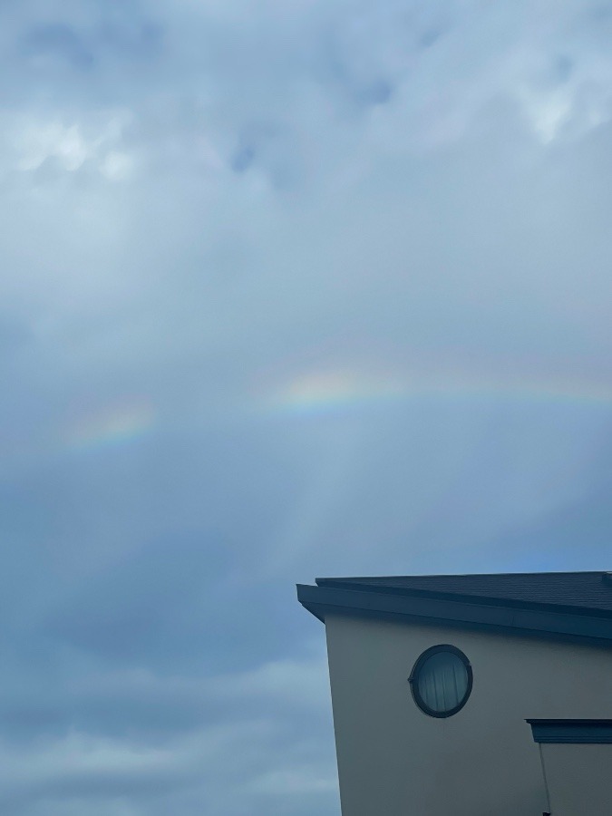 今朝の空に