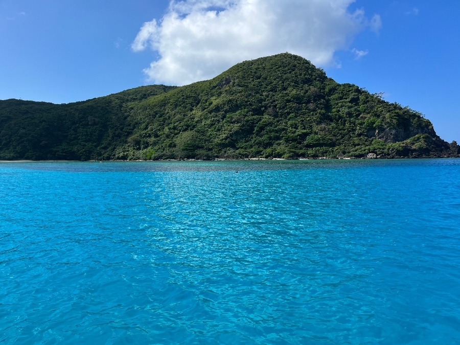 渡嘉敷の海