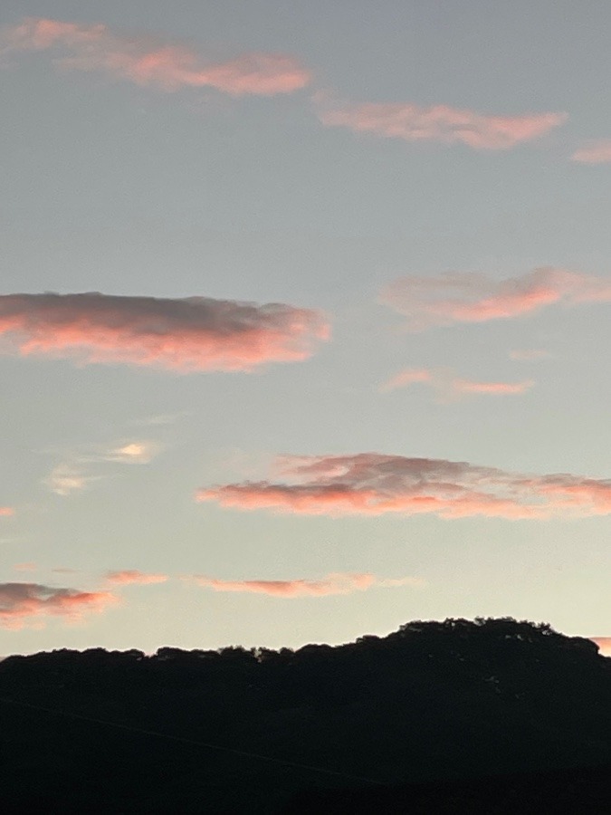 6時の空