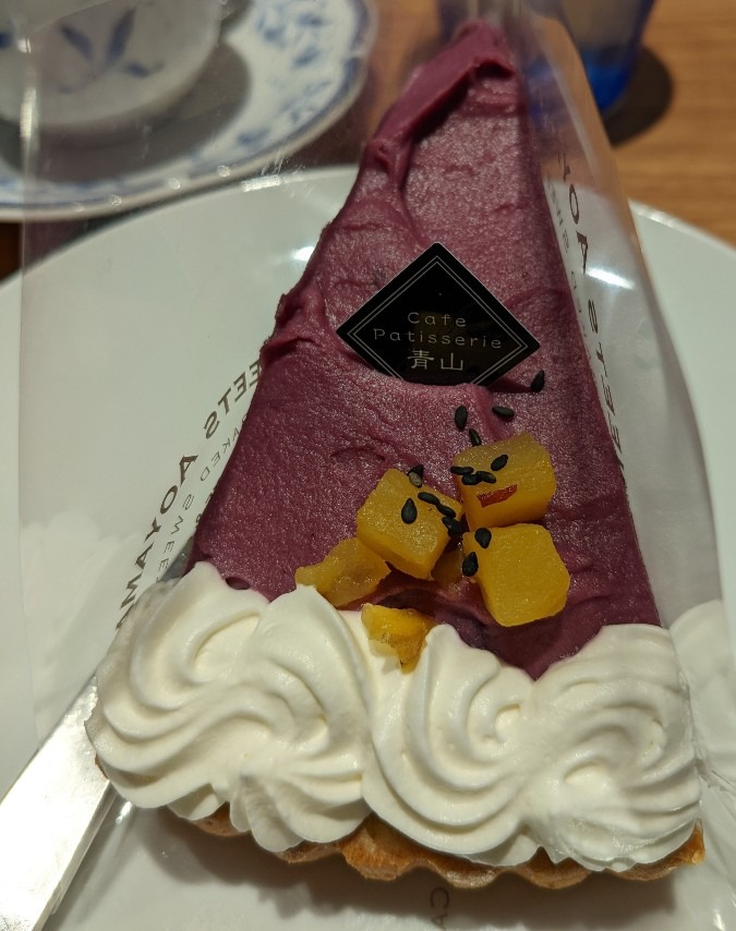 今日も朝ケーキ