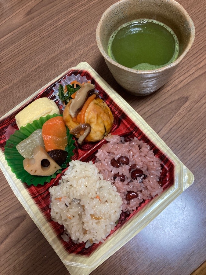 今日のお昼ご飯