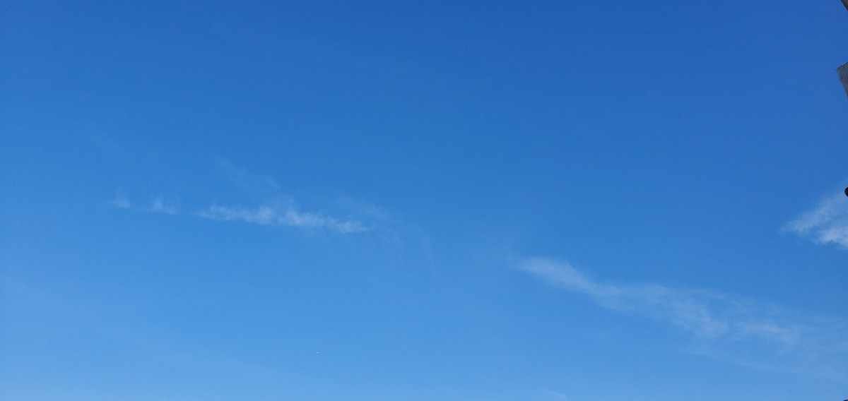 今日の空