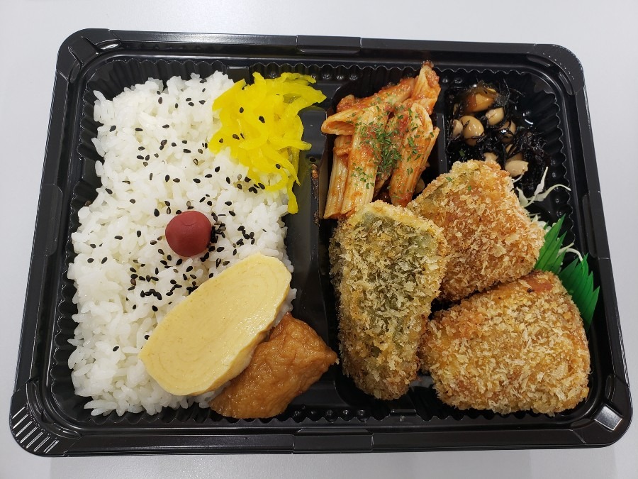 今日のお弁当～ピーマンの肉詰め(^^)d