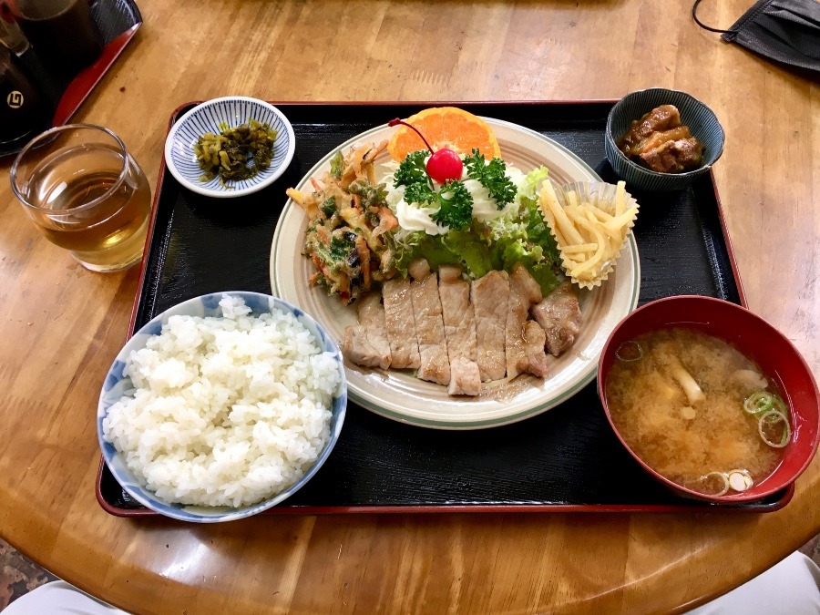 ⭕️今日のお昼は❓(^O^)