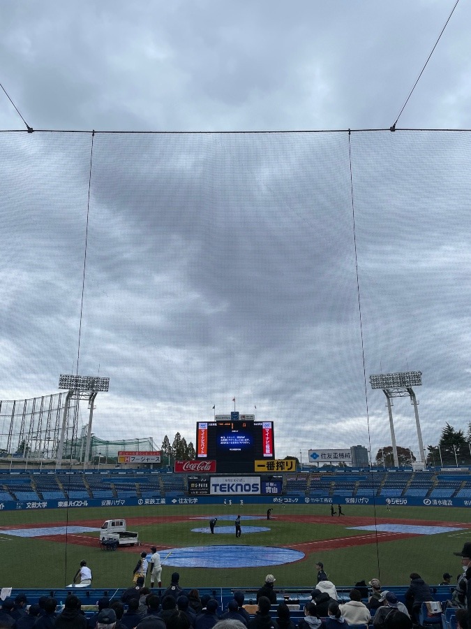 神宮球場の空☁️🌂