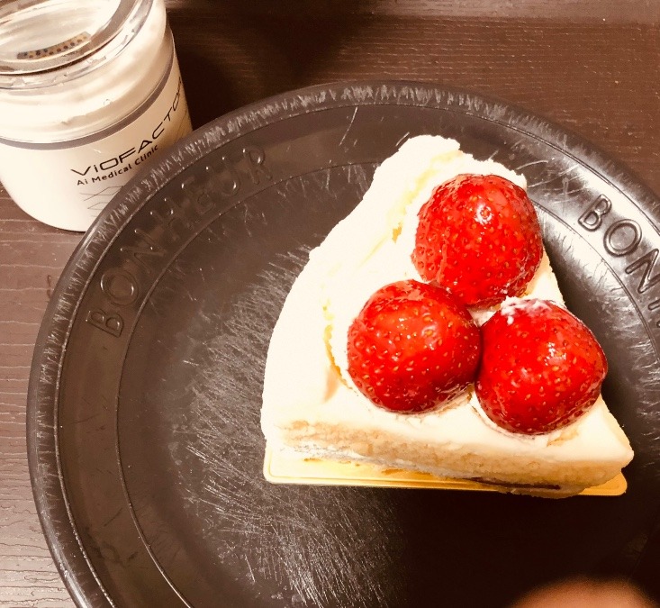 アンリのショートケーキ