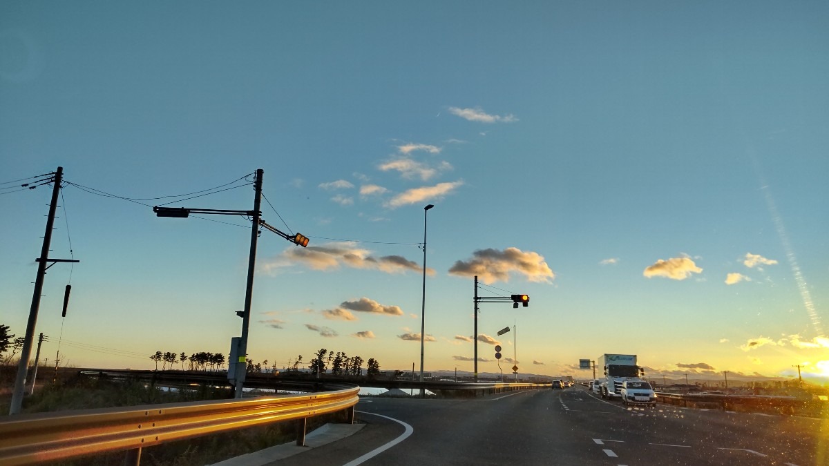 名取の夕焼け。妙に暖かい空❗️