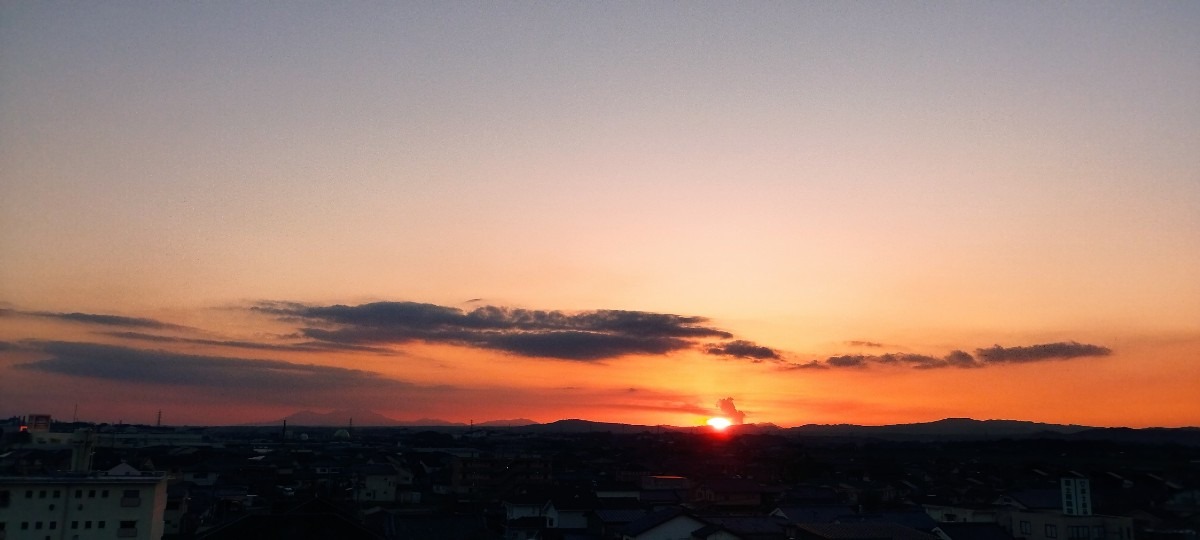 都城市（2022/12/10）今日の夕焼け😊↗️（西の空）