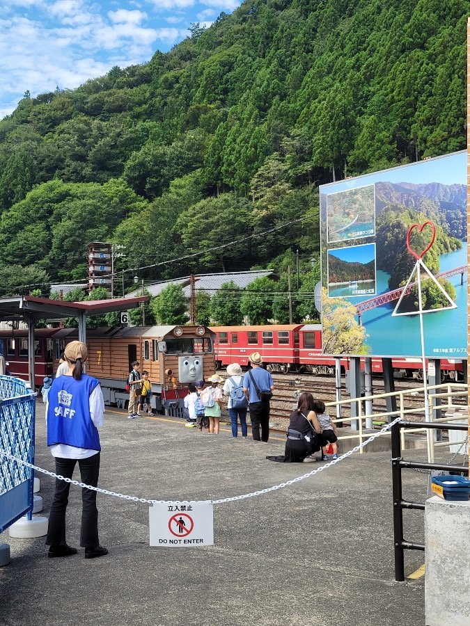 きかんしゃトビー号も明日から運転されます