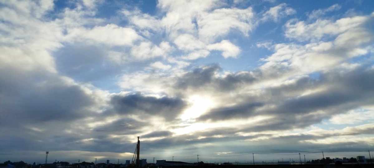 都城市（2023/5/29）今朝は晴れてます😊↗️（東の空）①