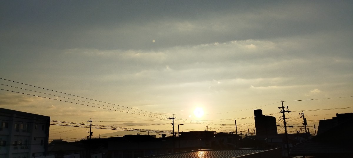 都城市（2023/9/29）今朝は晴れてます😊（東の空）③