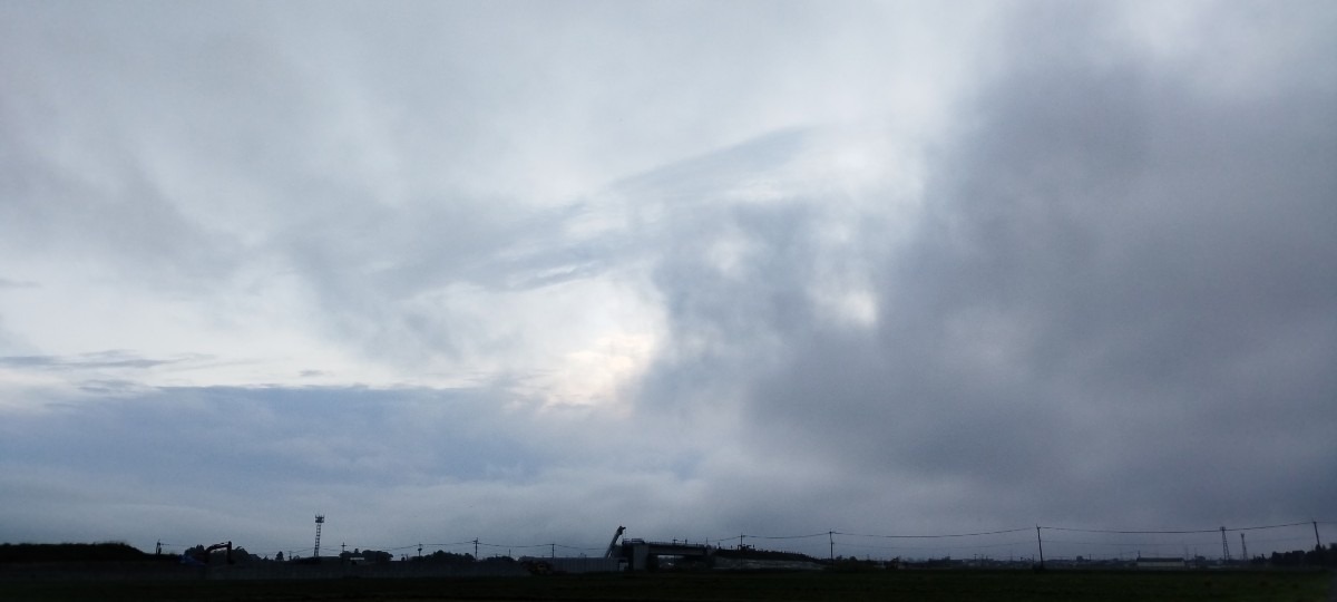 都城市（2023/9/11）今朝は曇り空です😅（東の空）①