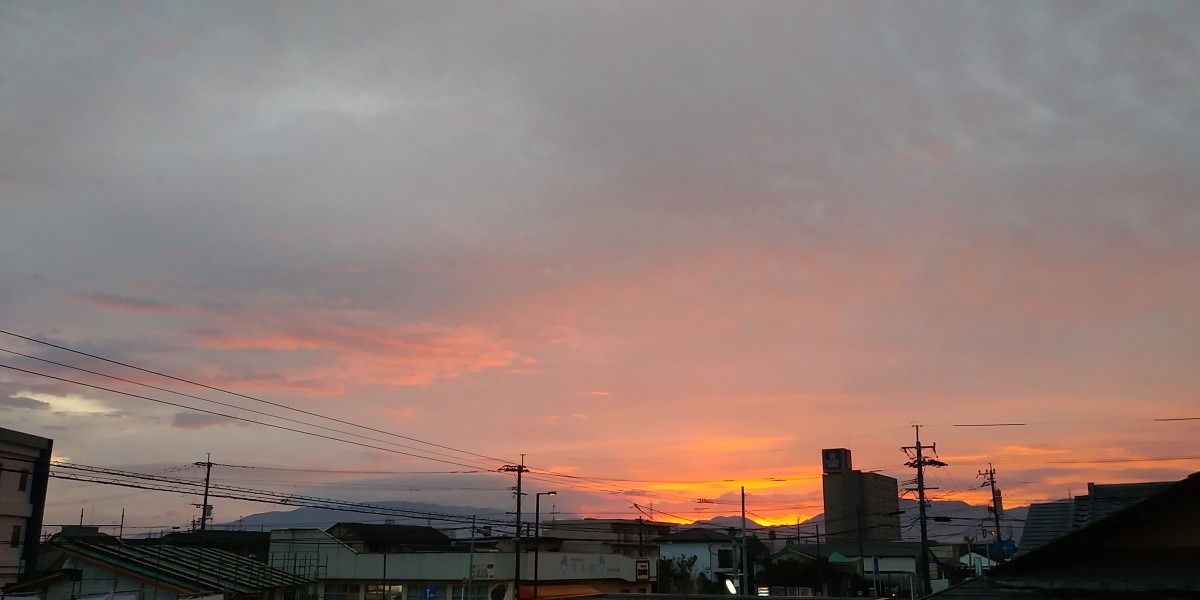 都城市（2023/10/20）今朝の朝焼け😊（東の空）②