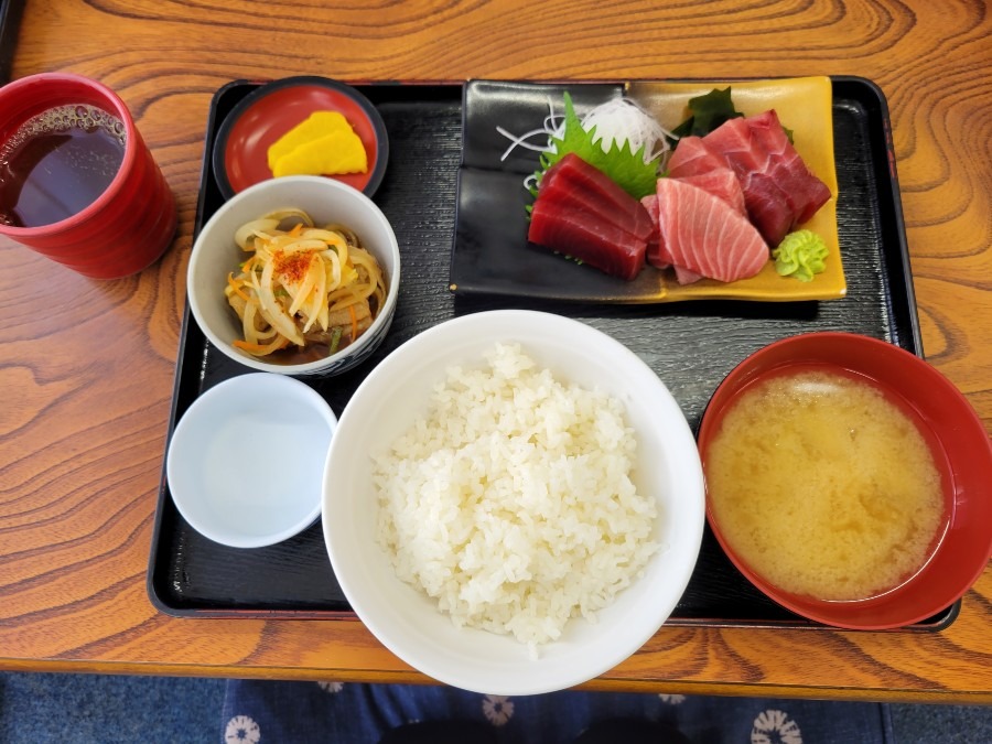 昨日のランチは南マグロ定食