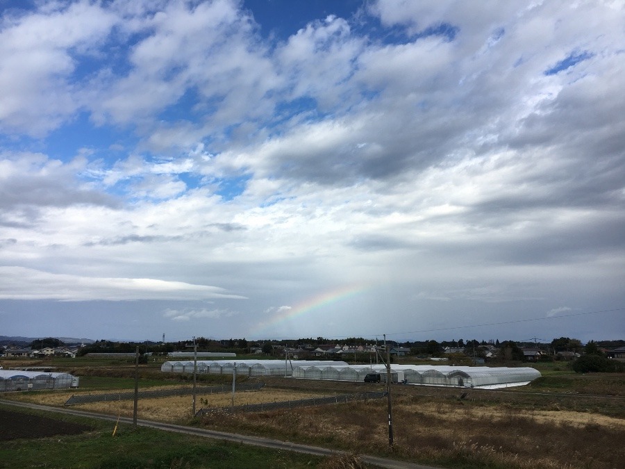 ⭕️空部→ ちょっとだけ、虹が、🌈、今日の空（≧∇≦）‼️974.