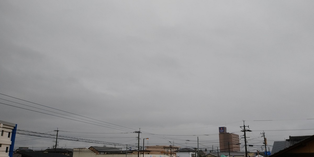 都城市（2024/3/5）今朝は雨😨（東の空）①