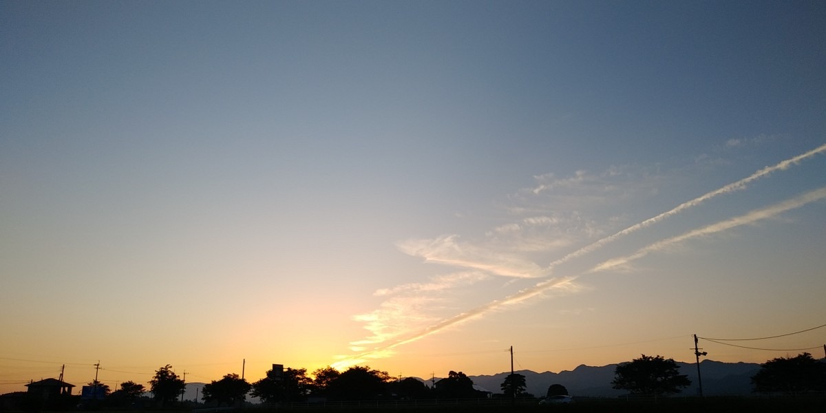 都城市（2024/5/14）今朝の朝焼け😊（東の空）①