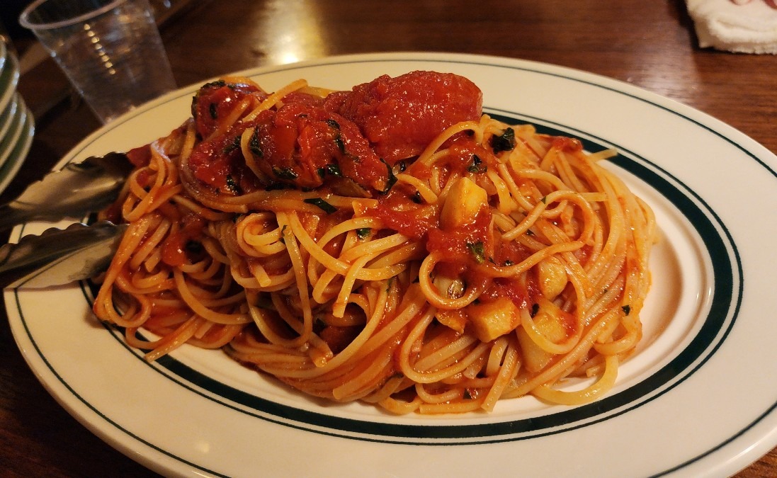 Pasta al Pomodoro Classico by TUTTI