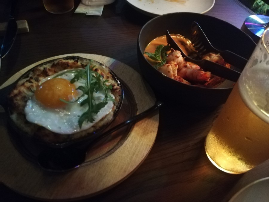 ビールとともに