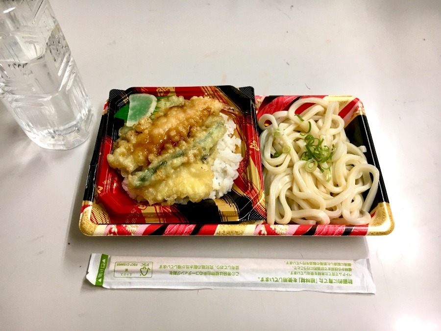 ⭕️今日のお昼は❓😄😄❣️