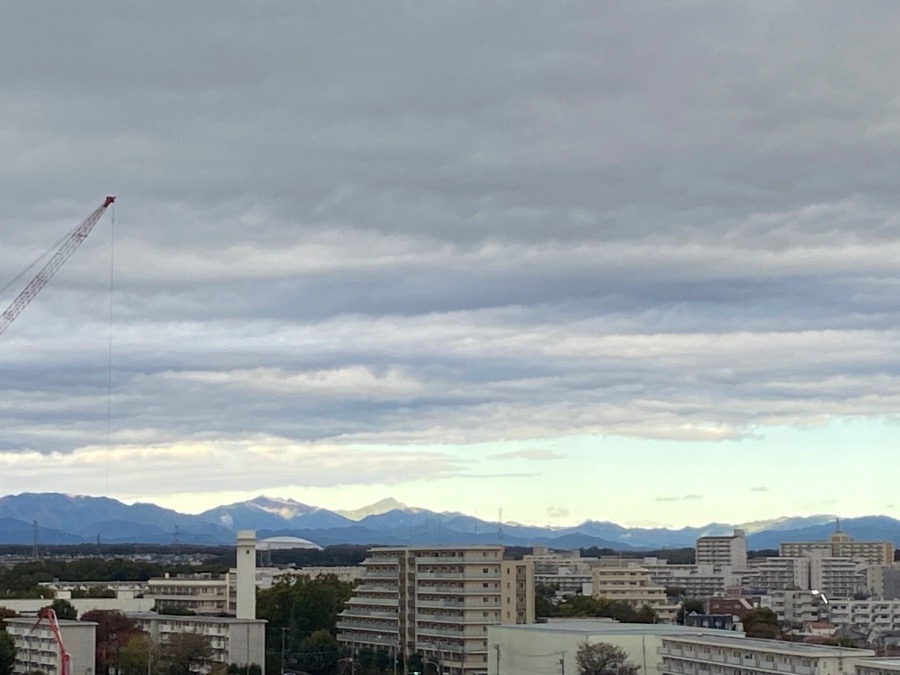 かなり冬らしくなって来たかな秩父連山